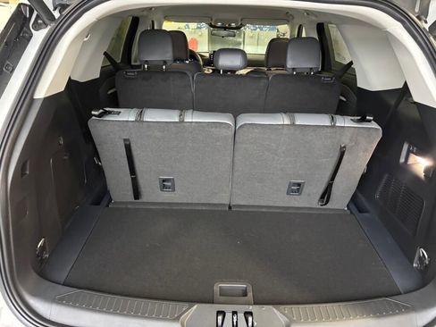 New 2026 Ford Explorer Active w/ Active Comfort Package image 12