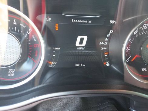 Used 2021 Dodge Challenger R/T Scat Pack RWD image 6