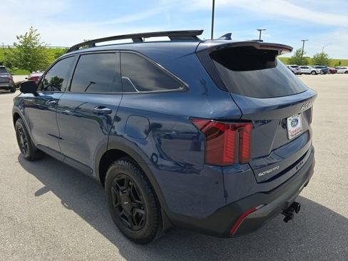 Used 2024 Kia Sorento SX Prestige w/ Olive Brown Leather Package AWD/4WD image 3