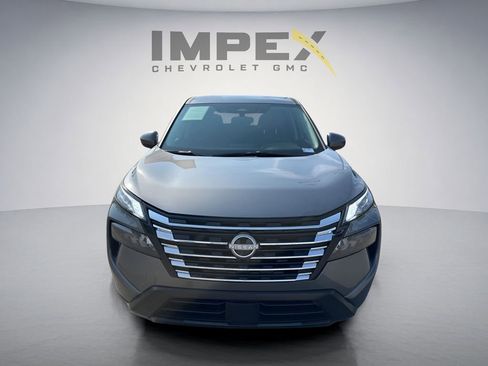 Used 2025 Nissan Rogue SV FWD image 8