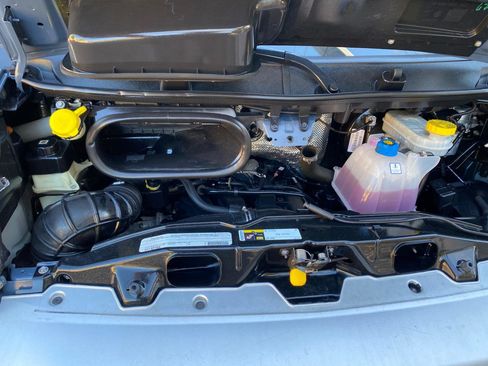 Used 2020 RAM ProMaster 3500 image 16