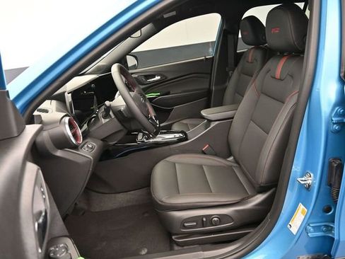 New 2026 Chevrolet Trax RS w/ Driver Confidence Package image 37