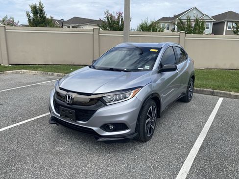 Used 2019 Honda HR-V Sport image 13