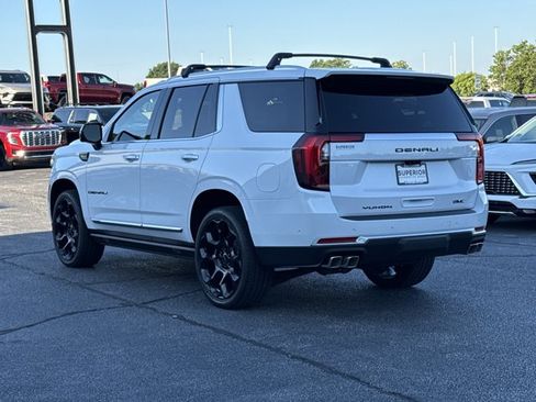 New 2026 GMC Yukon Denali w/ Denali Reserve Package AWD/4WD image 13