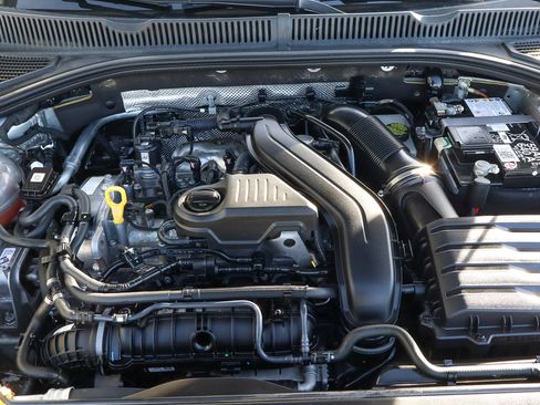 Used 2024 Volkswagen Jetta S image 19