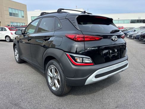 Used 2023 Hyundai Kona SEL AWD/4WD image 3