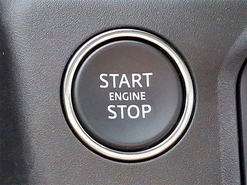 New 2026 Land Rover Defender 110 S image 12