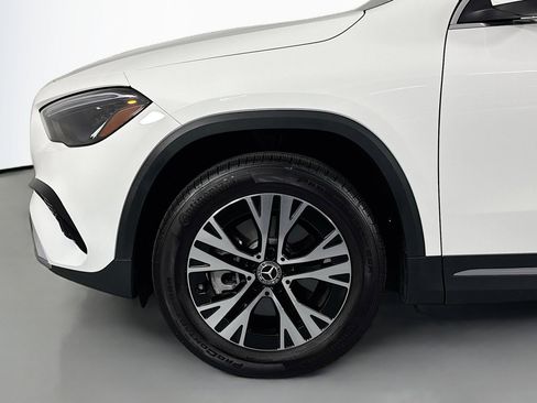 Certified 2026 Mercedes-Benz GLA 250 image 11