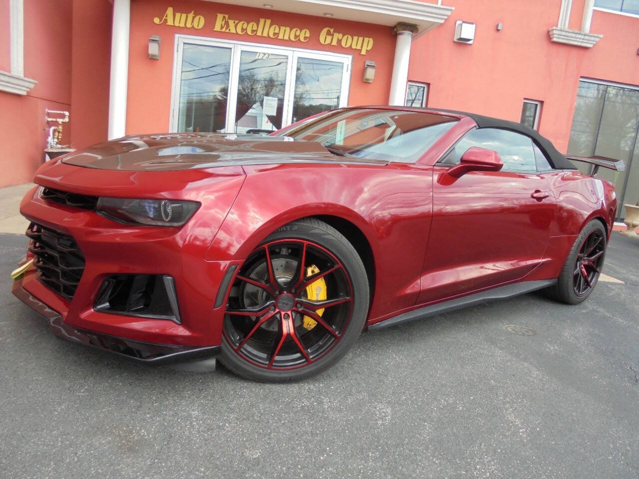 Used 2017 Chevrolet Camaro LT RWD image 55