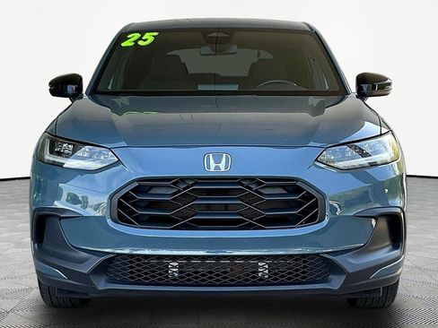 Used 2025 Honda HR-V Sport image 2
