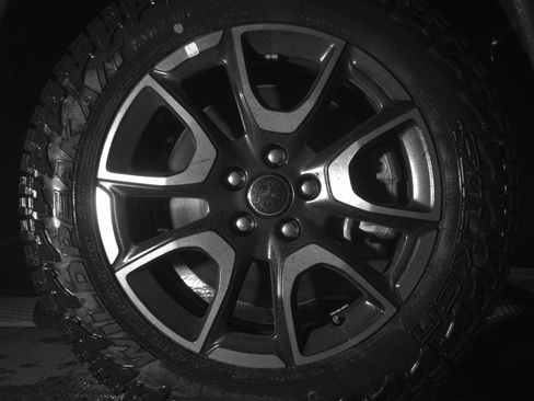 Used 2025 Jeep Compass Trailhawk image 13