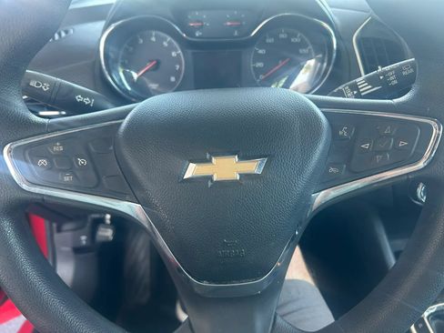 Used 2019 Chevrolet Cruze LS w/ LS Convenience Package FWD image 12