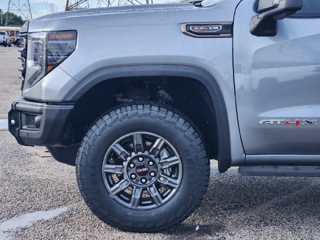 Used 2024 GMC Sierra 1500 AT4X AWD/4WD image 8