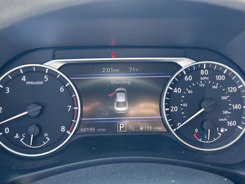 Used 2024 Nissan Sentra SV FWD image 14