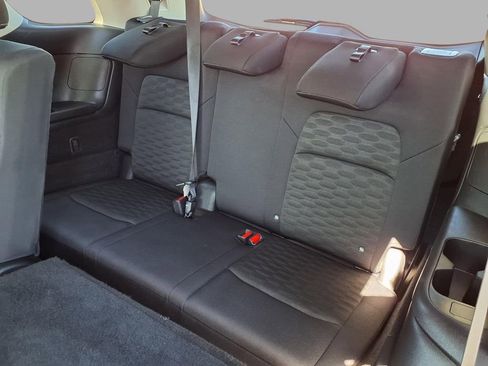 Used 2024 Nissan Pathfinder SV image 26