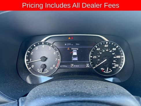 Used 2022 Nissan Frontier S AWD/4WD image 6