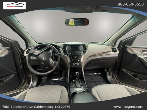 Used 2017 Hyundai Santa Fe Sport FWD image 21