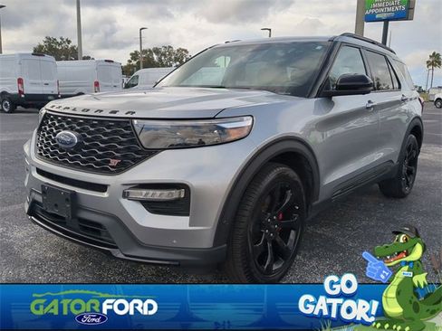 Used 2020 Ford Explorer ST w/ ST Street Pack image 9