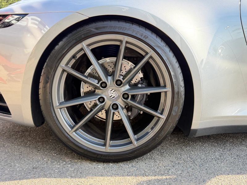 Used 2023 Porsche 911 Carrera T RWD image 30