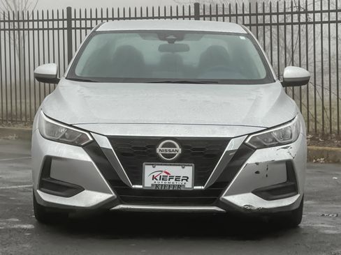 Used 2021 Nissan Sentra SV image 9