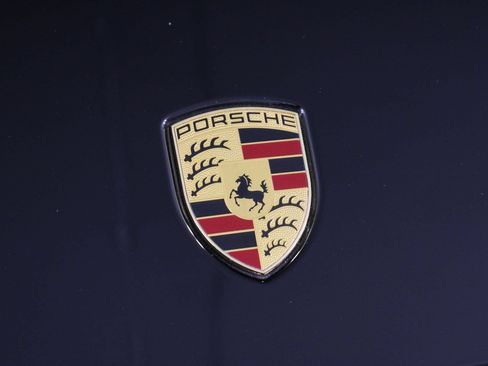 Certified 2022 Porsche Cayenne Platinum Edition AWD/4WD image 29