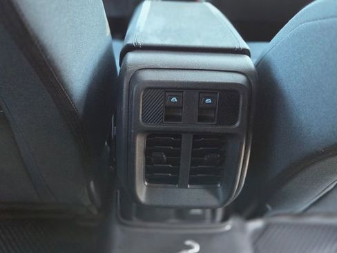 Used 2025 Ford Bronco Heritage Edition image 18