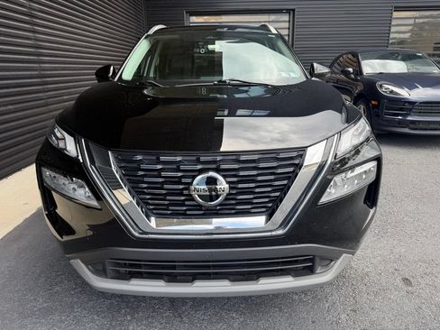 Used 2021 Nissan Rogue SV w/ Premium Package AWD/4WD image 3