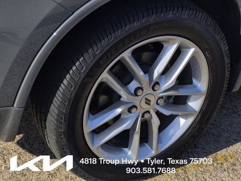 Used 2022 Dodge Durango GT RWD image 7