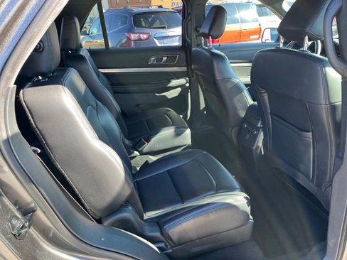 Used 2019 Ford Explorer XLT w/ Equipment Group 202A image 19