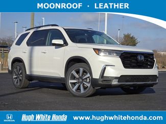 New 2025 Honda Pilot Touring video 1