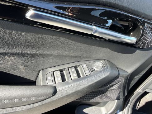 New 2026 Kia Seltos S image 18