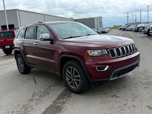 Used 2020 Jeep Grand Cherokee Limited RWD image 2