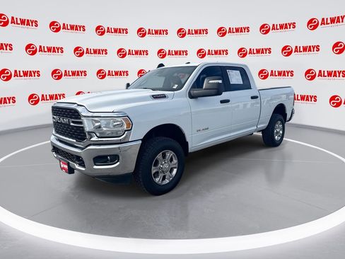 Used 2024 RAM 2500 Big Horn image 4