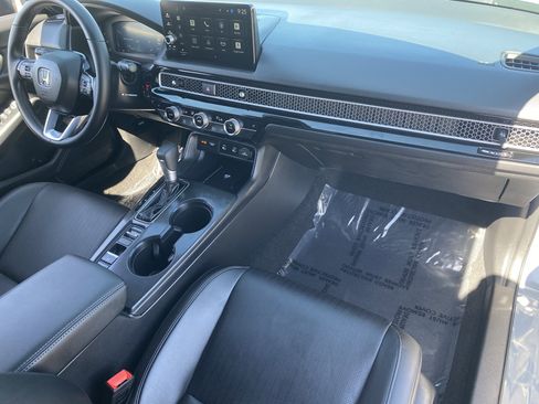 Used 2025 Honda Civic Sport Touring image 10