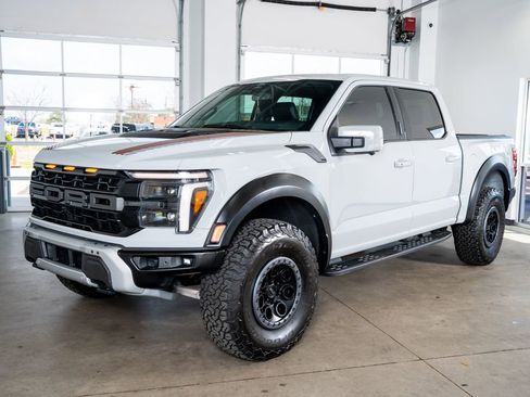 Used 2024 Ford F150 Raptor image 9