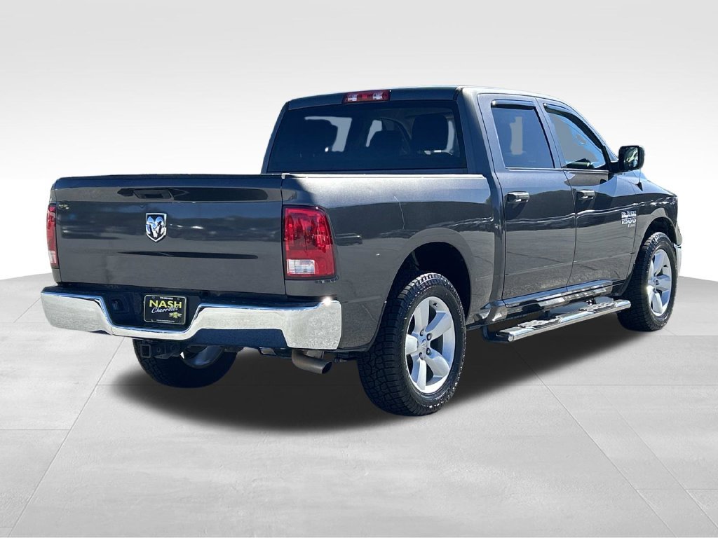 Used 2022 RAM 1500 Tradesman w/ Tradesman SXT Package RWD image 3