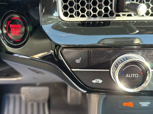 Used 2022 Honda Civic EX image 19