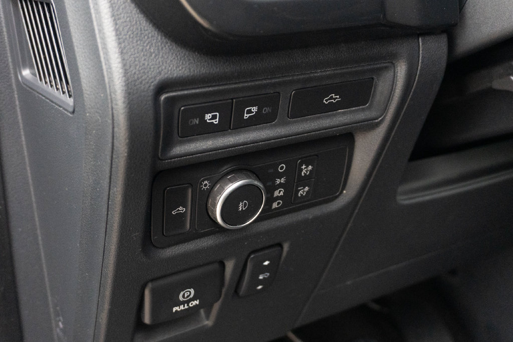 Used 2021 Ford F150 XLT w/ Equipment Group 302A High RWD image 23
