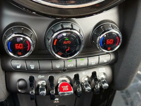 Used 2024 MINI Cooper S FWD image 33