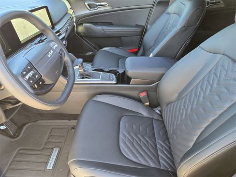 New 2026 Kia Sportage X-Line w/ X-Line Technology Package image 9