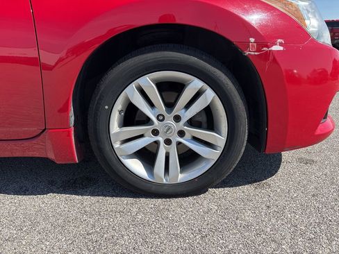 Used 2010 Nissan Altima 2.5 S w/ Premium Pkg FWD image 12