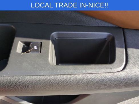 Used 2023 Nissan Pathfinder Platinum image 38