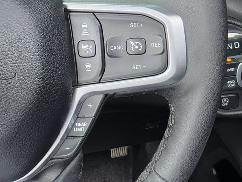 Used 2025 RAM 1500 Big Horn AWD/4WD image 24