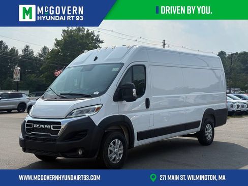 Used 2025 RAM ProMaster 3500 w/ Quick Order Package 22G SLT FWD image 1