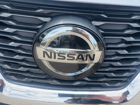 Used 2020 Nissan Rogue SL w/ Premium Package AWD/4WD image 32
