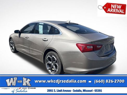 Used 2024 Chevrolet Malibu LT FWD image 8