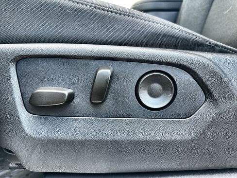 New 2026 Chevrolet Silverado 1500 LT image 14