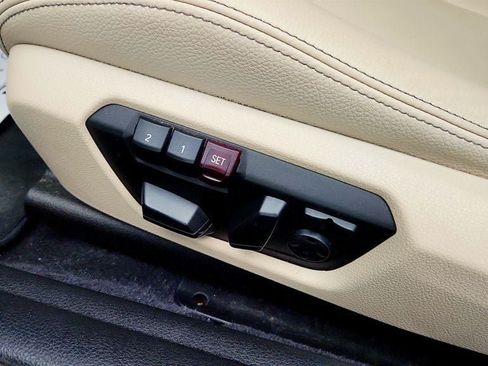 Used 2015 BMW 228i Convertible RWD image 13
