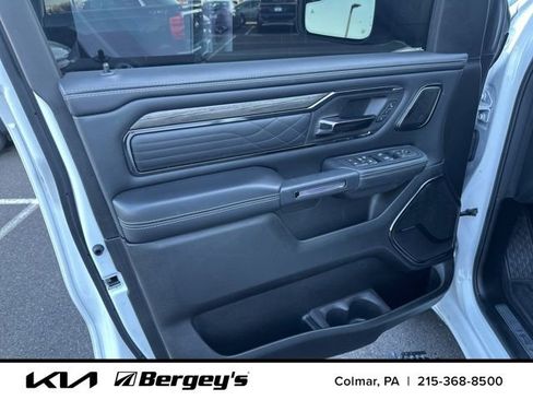 Used 2025 RAM 1500 Limited image 9