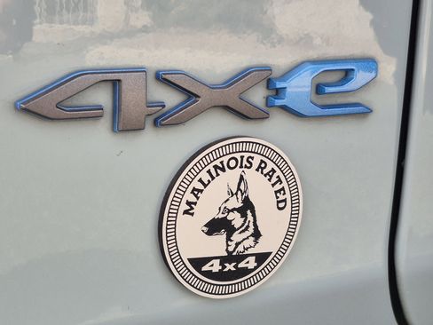 Used 2023 Jeep Wrangler Unlimited Rubicon 4xe image 13